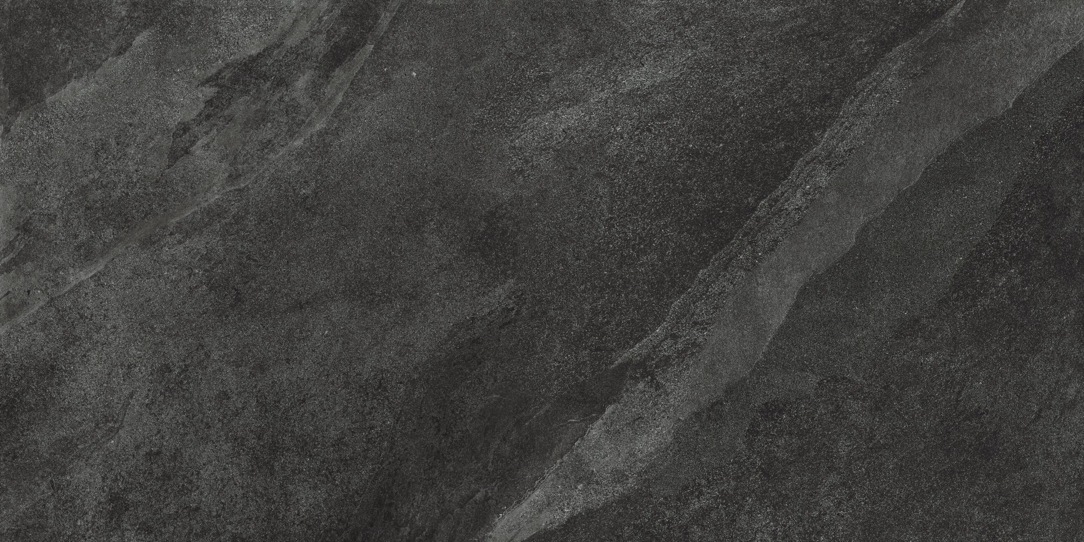 Tuscania Ceramiche, Slash - M7W4 - Anthracite, Strutturato, 61x122cm, 20.00mm, Rett.