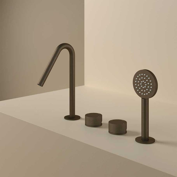 Hotbath Guy Diamond GY073D 4-gats badrandcombinatie met uitloop - Geborsteld Messing PVD